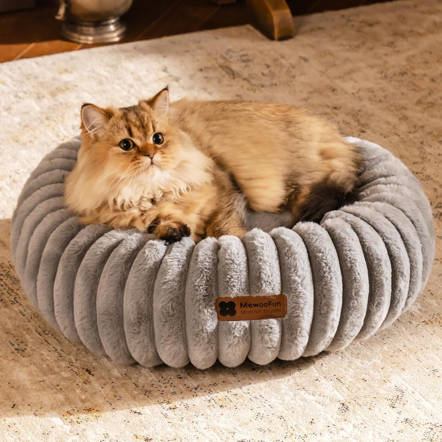 MEWOOFUN Plush Donut Bed Anti-Anxiety alming Nest for Cats & Small Dogs Washable, Non-slip, Soft Faux Fur Cushion (Multiple Colours)